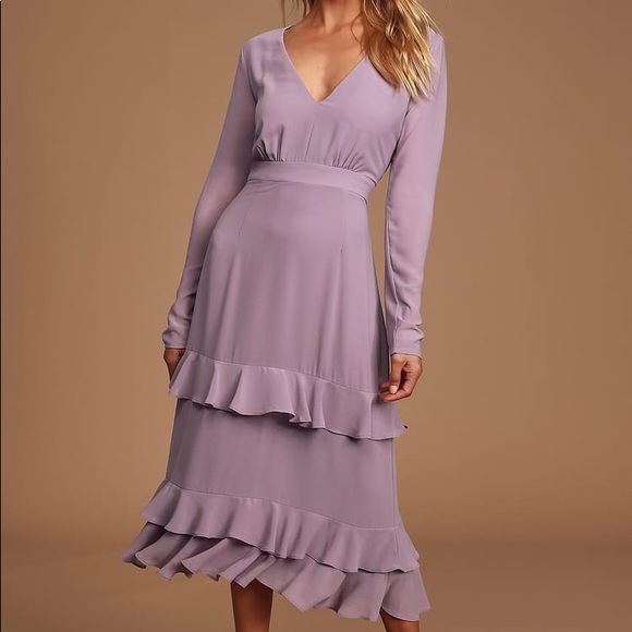 Lulus Dresses & Skirts - Lulu’s NWT Purple Ruffled Long Sleeve Midi 💜